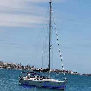 Bateau-hôtel Scugnizza Smeralda, Cannigione